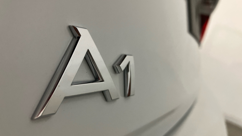 Audi A1 25 TFSI S Line 5dr S Tronic Petrol Hatchback